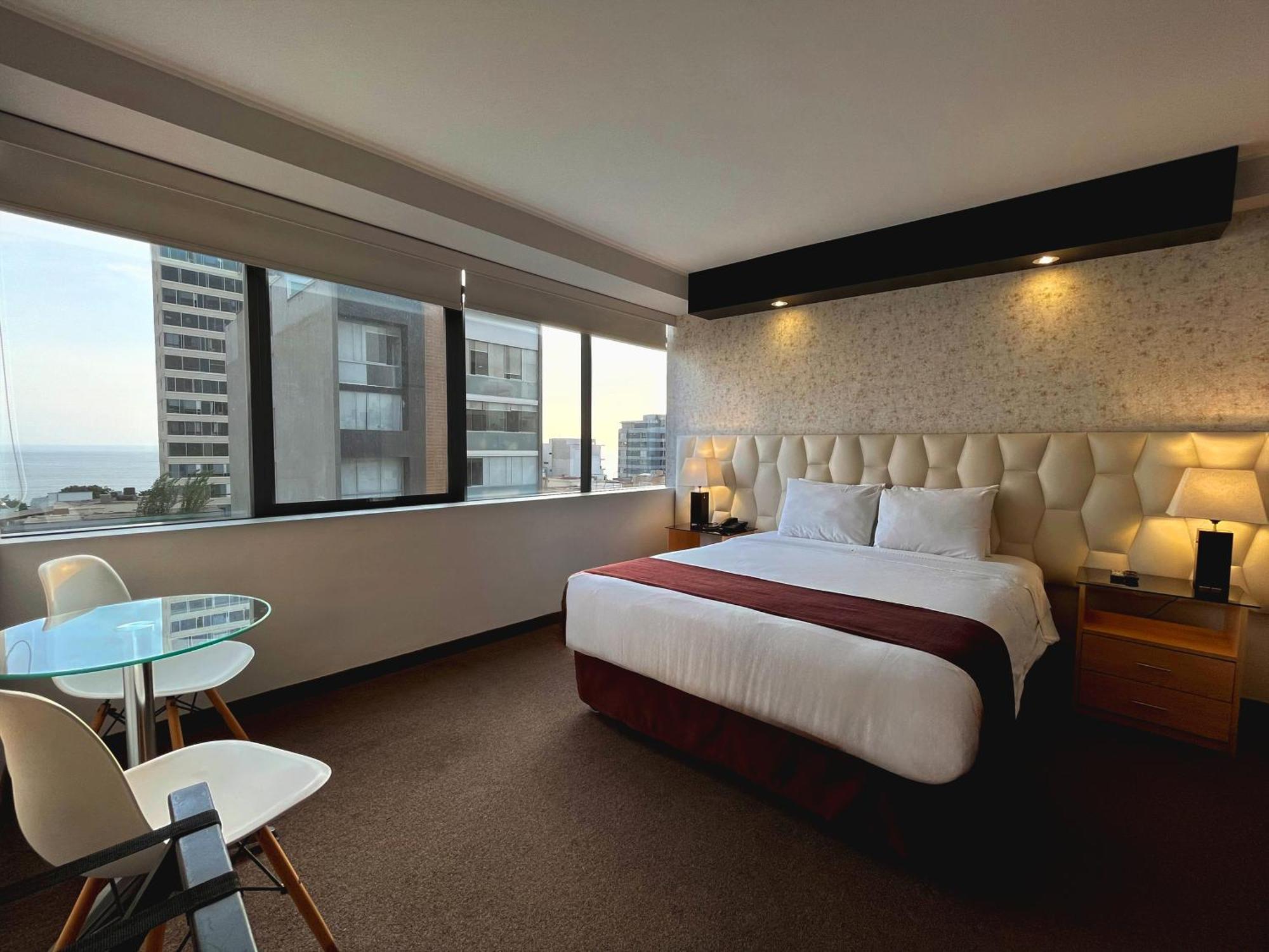 Hotel Ferre Miraflores Lima Kültér fotó