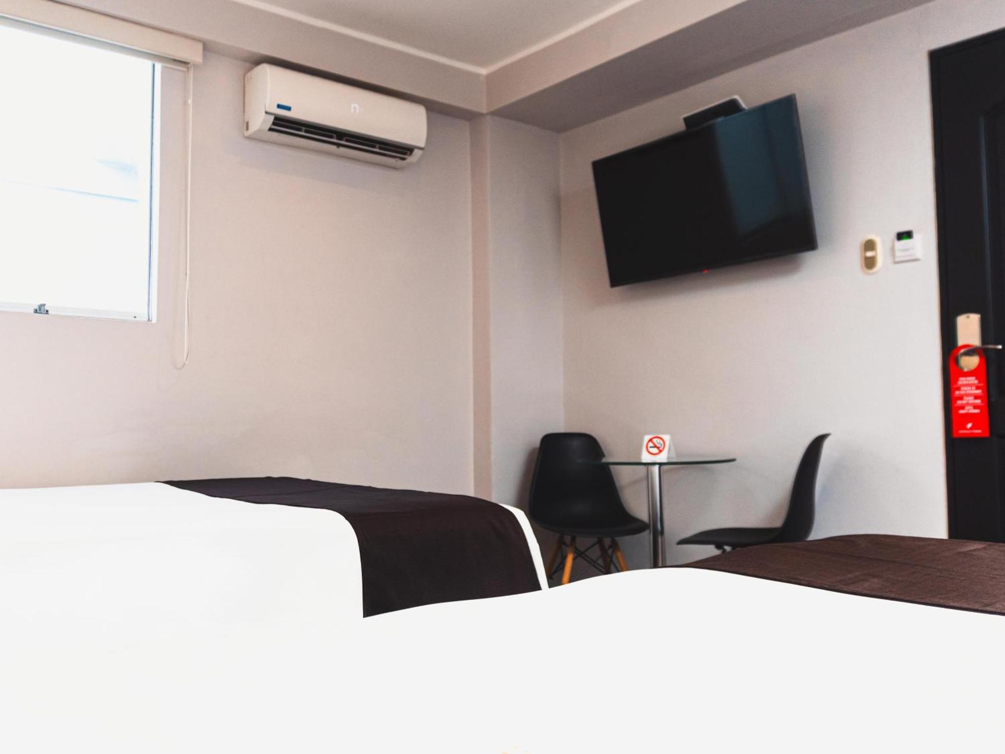 Hotel Ferre Miraflores Lima Kültér fotó