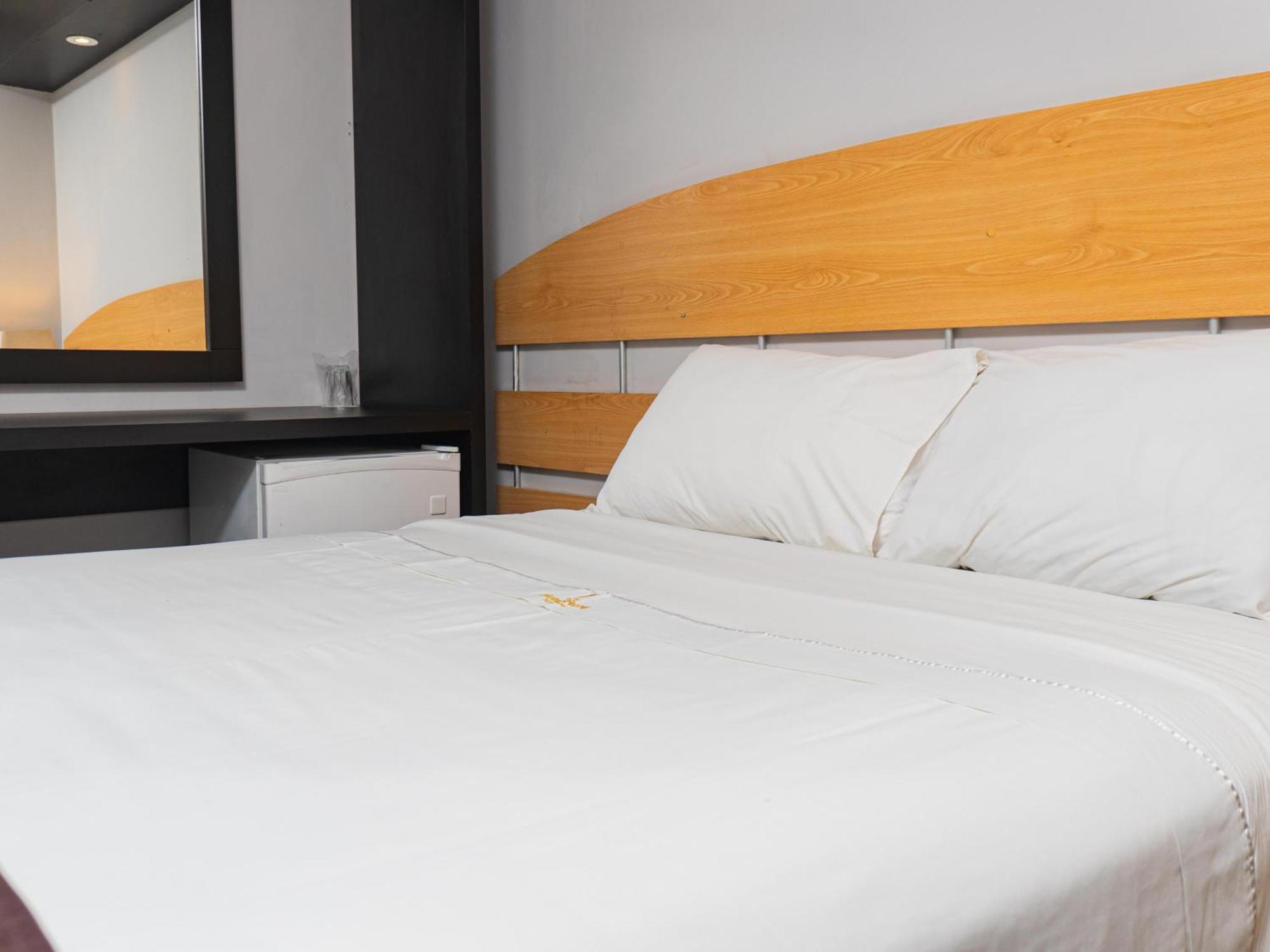 Hotel Ferre Miraflores Lima Kültér fotó