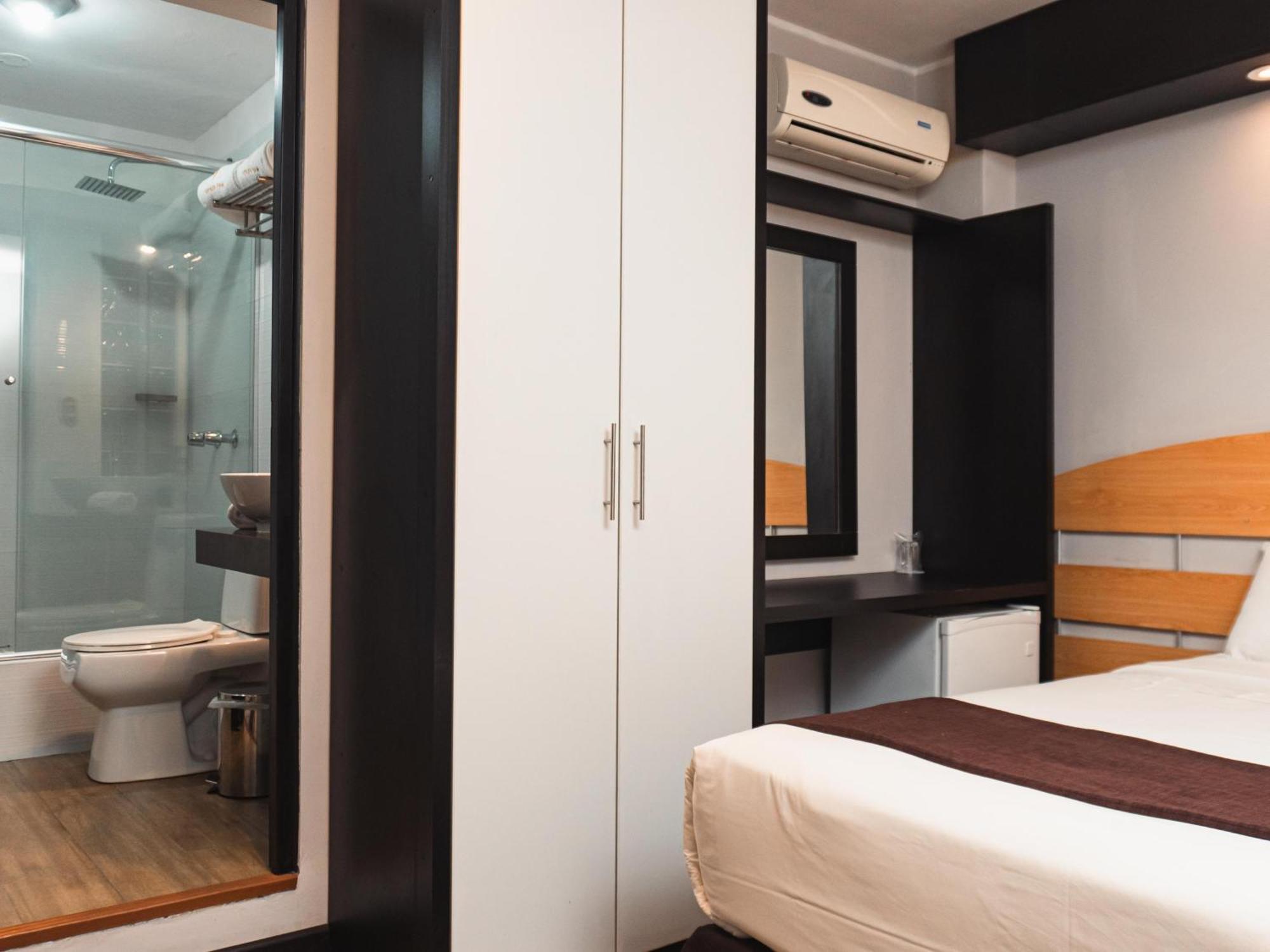 Hotel Ferre Miraflores Lima Kültér fotó
